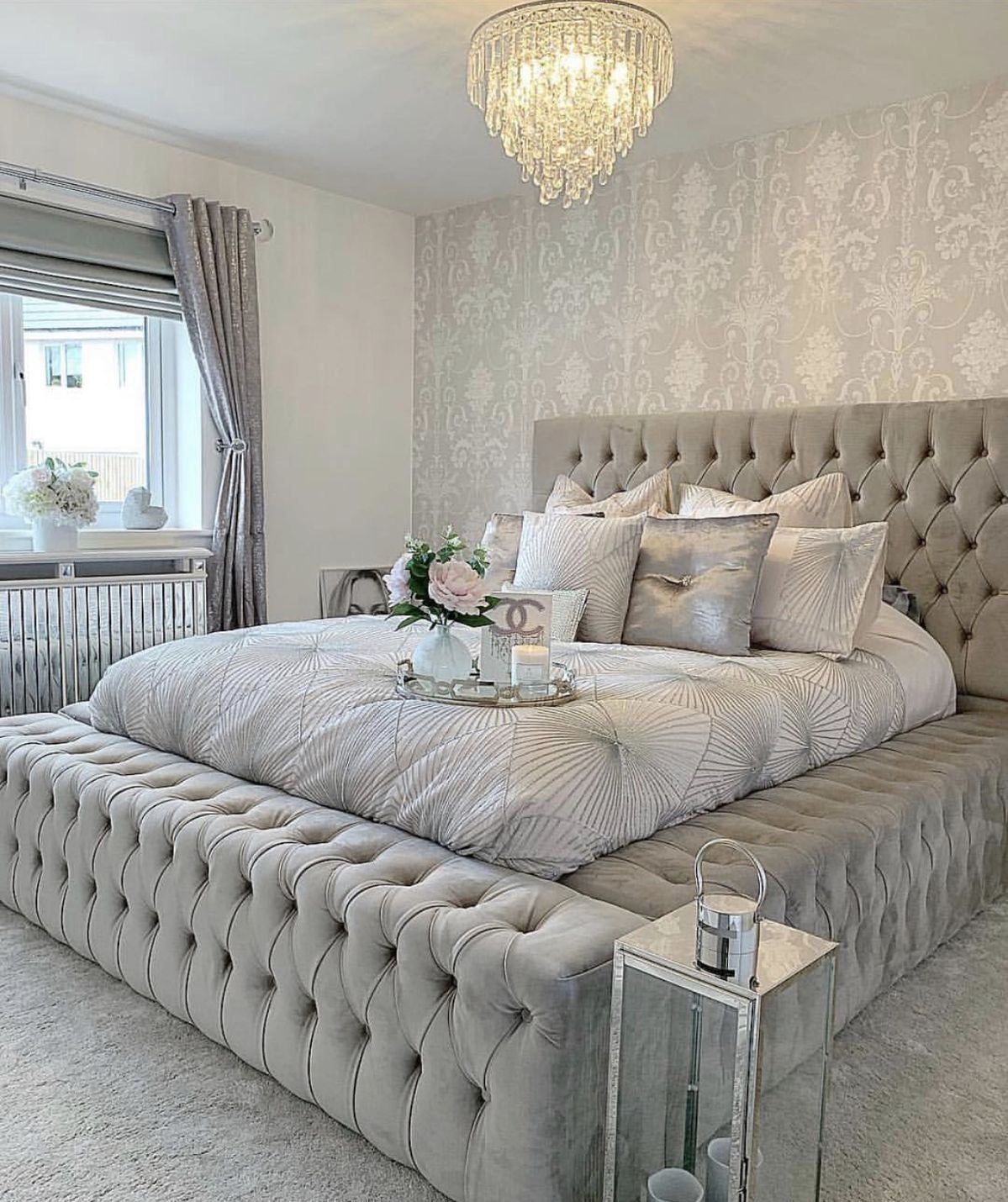 Ambassador Bed