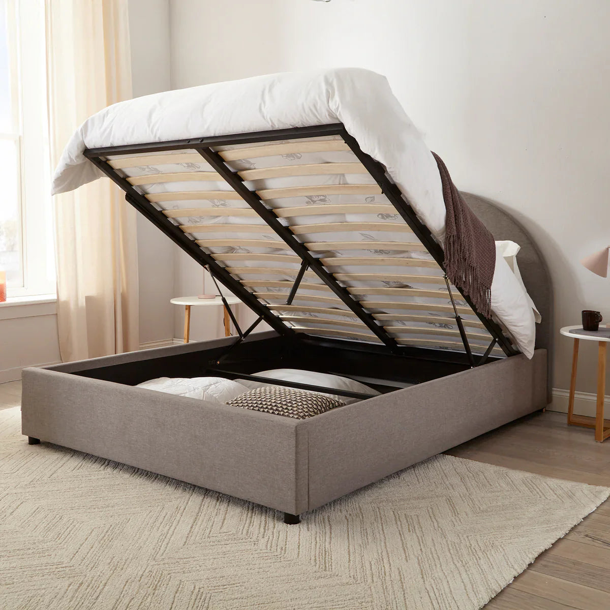 Osaka Bed