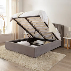 Cheshire Wingback Bed