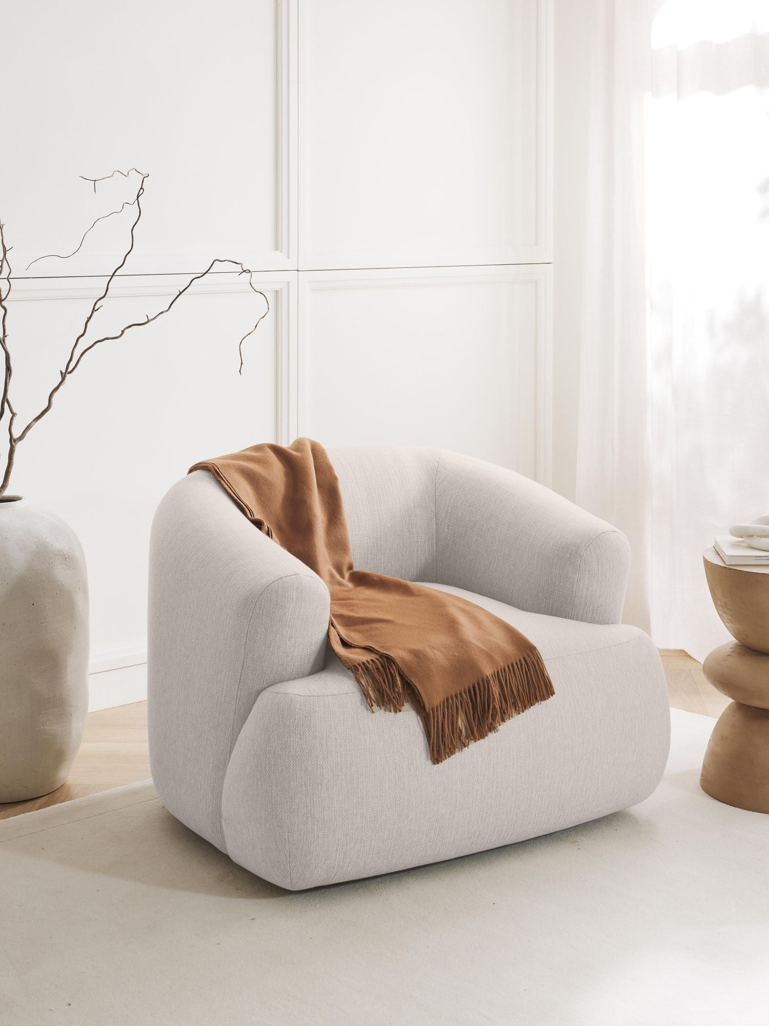 aurora-armchair